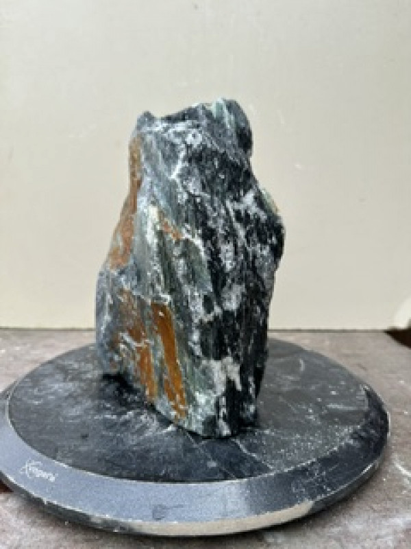 Speckstein; Einzelst�ck; t�rkis-schwarz; aus Indien; 12,300 kg
