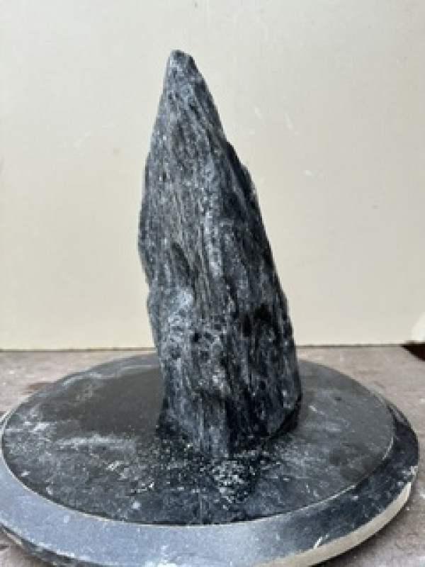 Speckstein; Einzelst�ck; schwarz-wei�; aus China; 6,990 kg