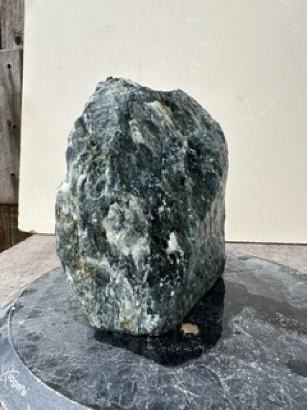 Speckstein; Einzelst�ck; aus Brasilien; gr�n; 4,720 kg
