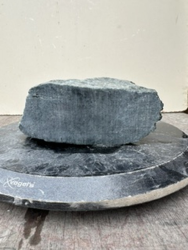 Speckstein; Einzelst�ck; aus Brasilien; gr�n; 4,720 kg