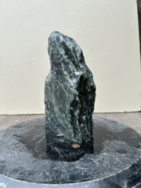 Speckstein; Einzelst�ck; Brasilien; hell-dunkelgr�n; 3,330 kg