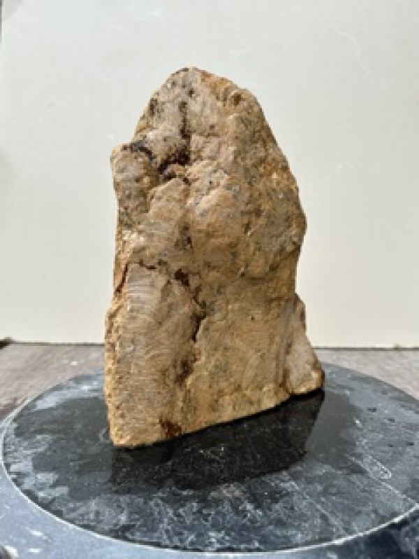 Speckstein; Einzelst�ck; Brasilien; braun; schwarze Punkte; 4,490 kg