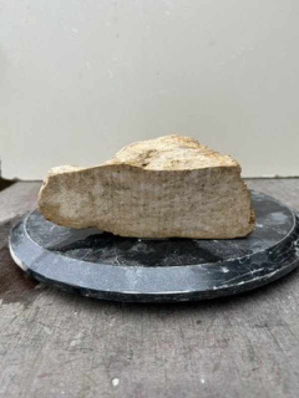 Speckstein; Einzelst�ck; Brasilien; braun; schwarze Punkte; 4,490 kg
