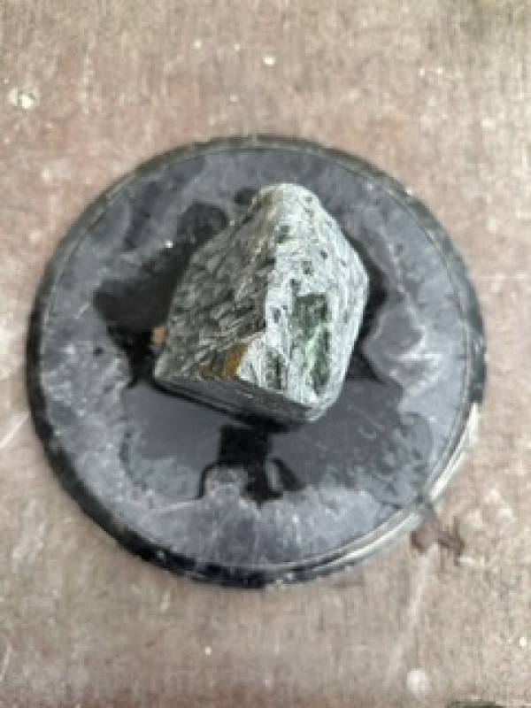 Speckstein; Einzelst�ck; Indien; dunkelgr�n; 3,380 kg