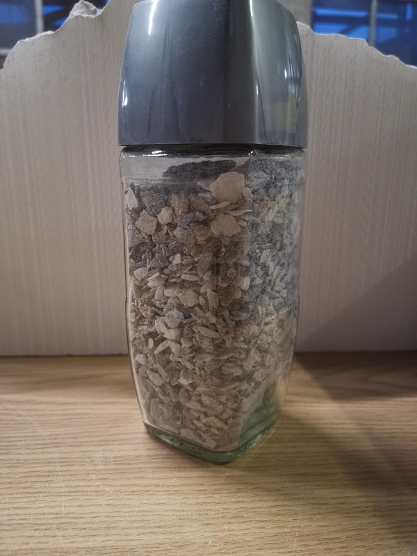 Speckstein; Kleinstst�cke; im Glas; mind. 500g; verschiedene Sortierungen