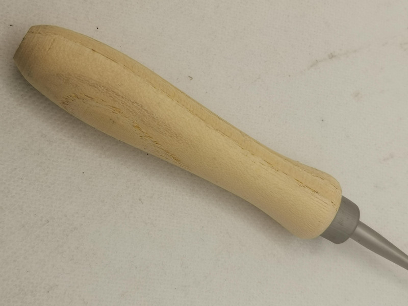 Raspel; gebogen; spitz; 25 cm; Holzgriff