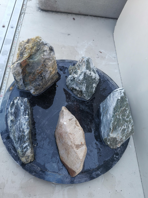 Speckstein; Sortiment; von 5 Specksteinen; Ges. 4,960 kg