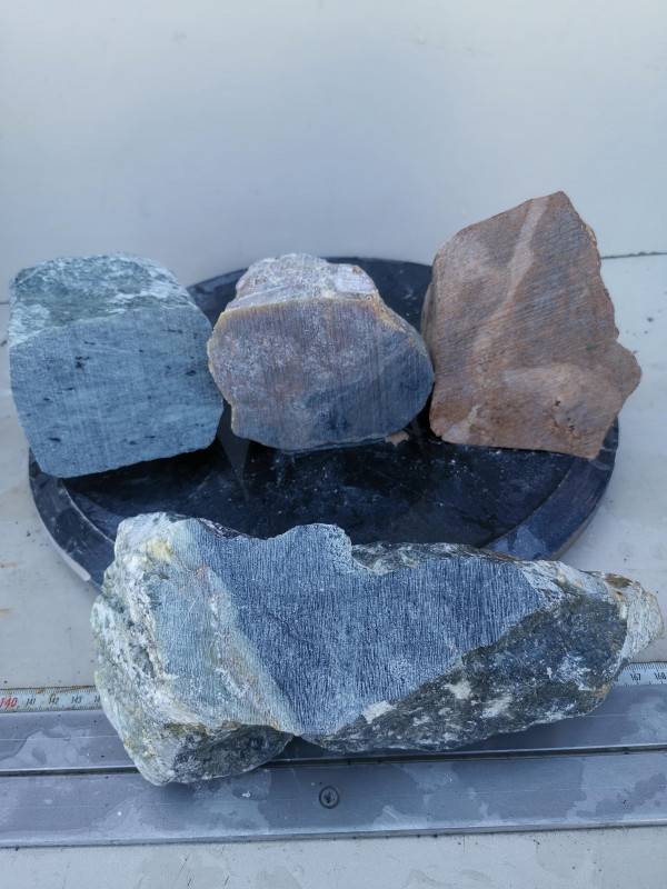 Speckstein; Einzelst�cke Sortiment; 4 Specksteine; Ges. 6,660 kg