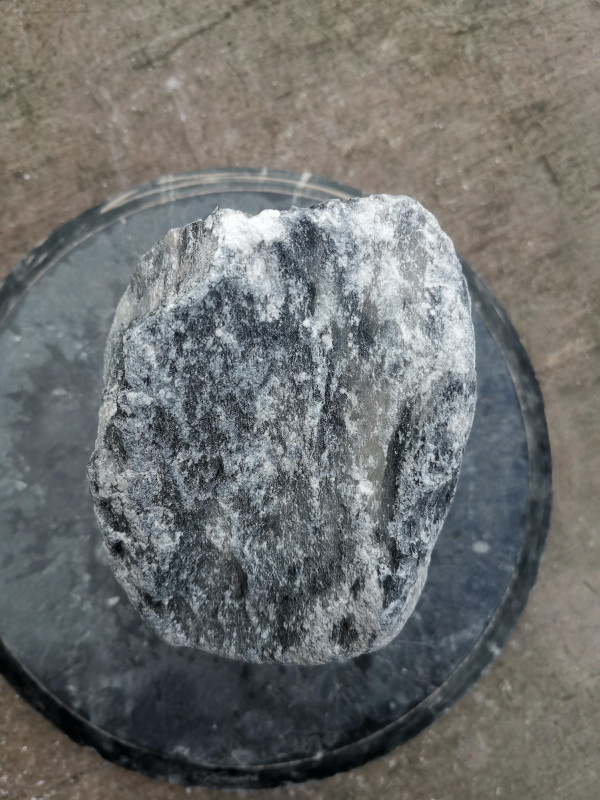 Speckstein; Einzelst�ck; China; schwarz-wei�; 5,580 kg