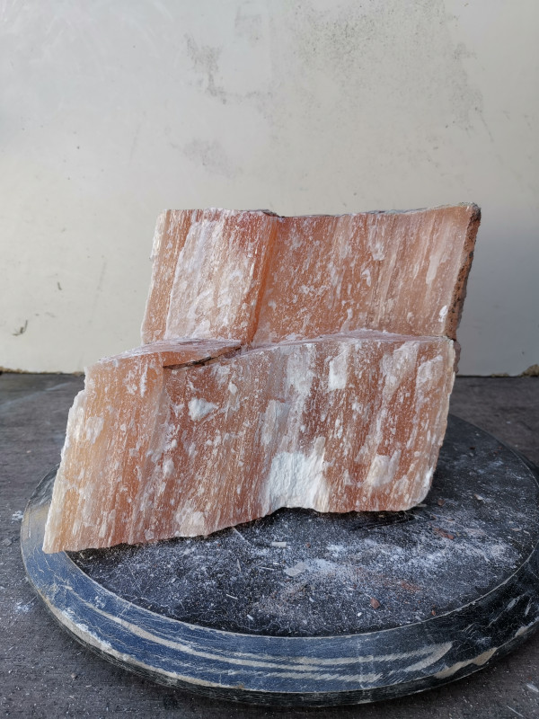 Selenit; Heilstein; Einzelst�ck; aus Marokko; orange; 10,380 kg