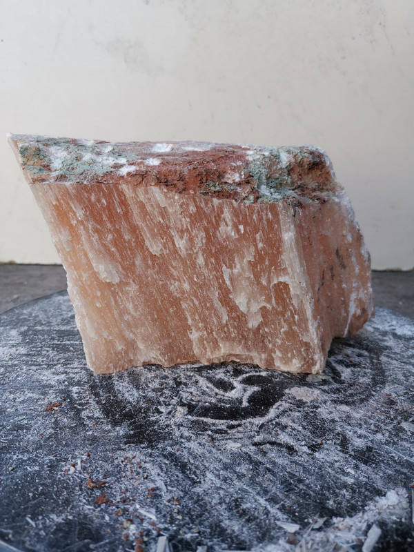 Selenit; Heilstein; Einzelst�ck; aus Marokko; orange; 2,040 kg
