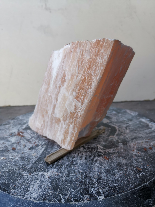 Selenit; Heilstein; Einzelst�ck; aus Marokko; orange; 2,240 kg