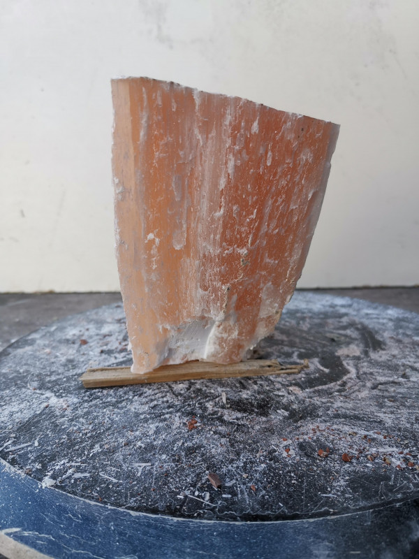 Selenit; Heilstein; Einzelst�ck; aus Marokko; orange; 2,240 kg
