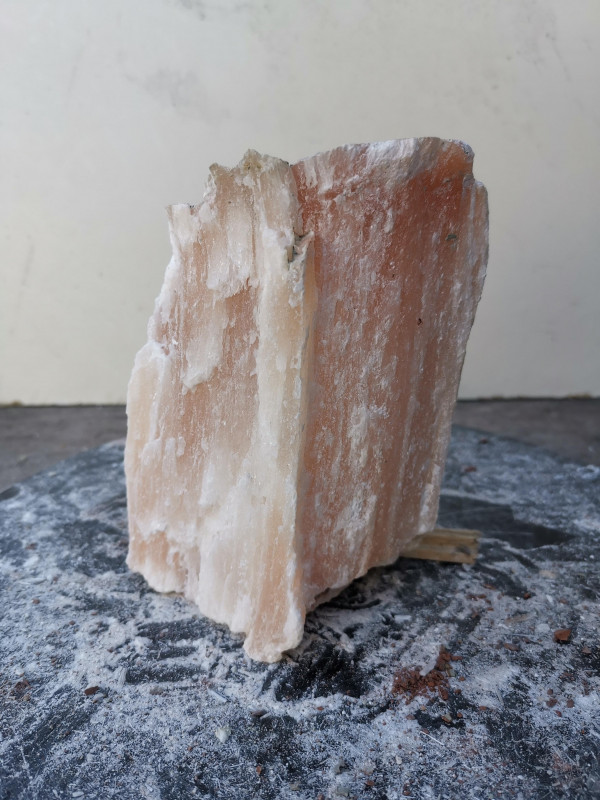 Selenit; Heilstein; Einzelst�ck; aus Marokko; orange; 1,770 kg