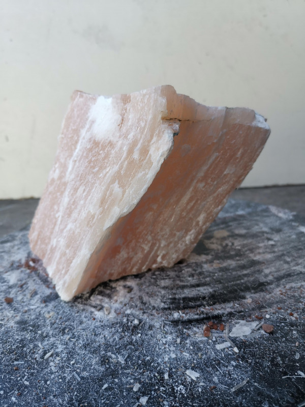 Selenit; Heilstein; Einzelst�ck; aus Marokko; orange; 2,350 kg