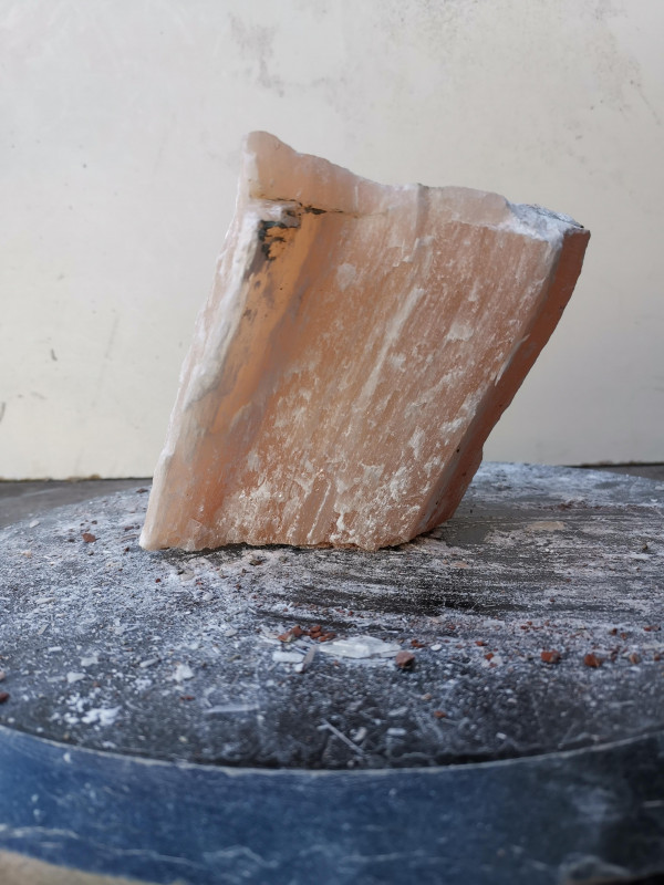 Selenit; Heilstein; Einzelst�ck; aus Marokko; orange; 2,350 kg