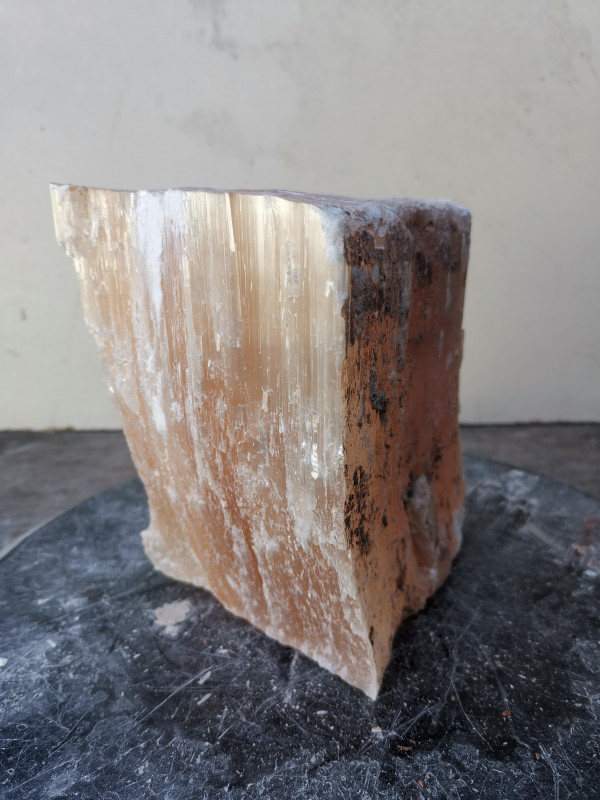 Selenit; Heilstein; Einzelst�ck; aus Marokko; orange; 3,560 kg