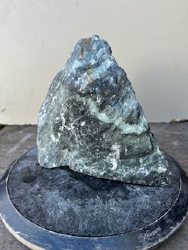Speckstein; Einzelst�ck; Indien; schwarz-gr�n; 7,570 kg