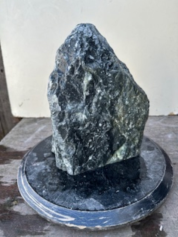 Speckstein; Einzelst�ck; Indien; dunkelgr�n; 8,240 kg