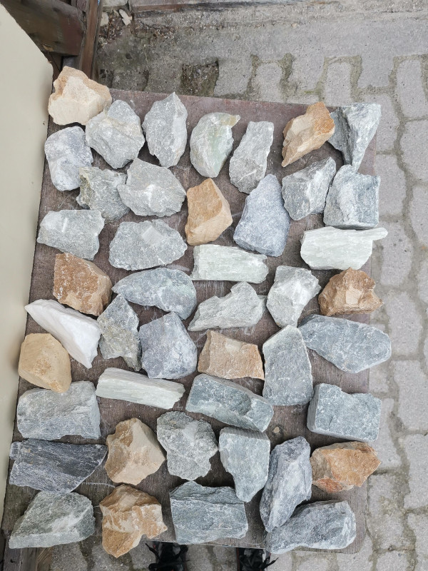 Speckstein; Einzelsortiment; 300-400g; 44 Steine; 15,160 kg