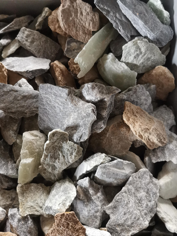 Speckstein; ungeschrumpft; Sortiment; 20-50g; 1 kg