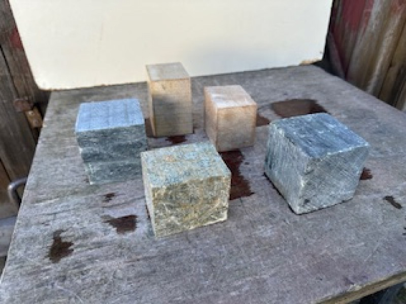 5 Speckstein; Rohlinge; �hnlich Gro�; zus. 5,550 kg