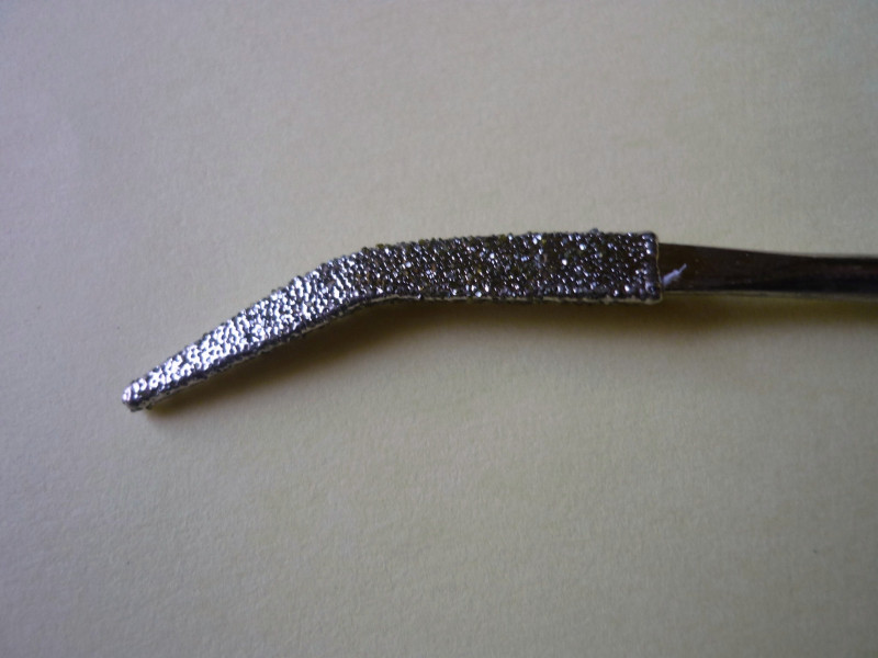 Diamant-Riffelfeile, dreikantspitz, gebogen 18 cm